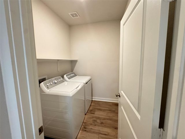 78 Hereford LOOP, Hutto, TX 78634