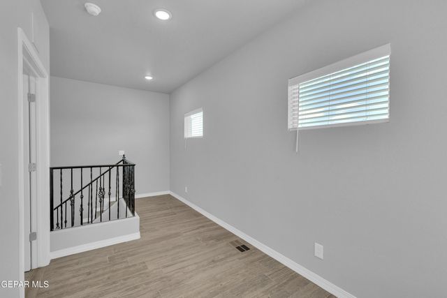 1076 Haper Court, El Paso, TX 79932