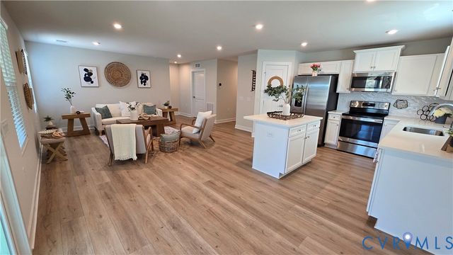 7896 W Danube Loop, New Kent, VA 23124