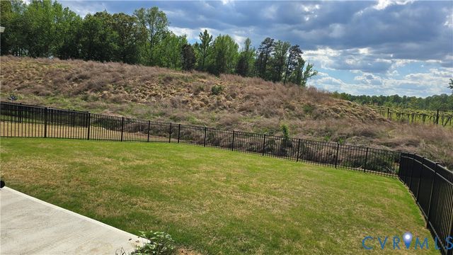 7896 W Danube Loop, New Kent, VA 23124
