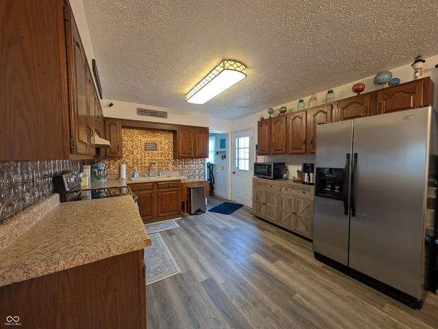 214 N Pleasant Street, Milroy, IN 46156