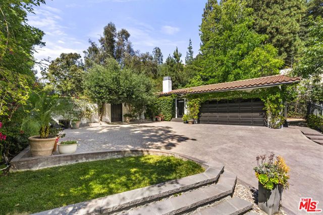 9559 Sherwood Forest Lane, Beverly Hills, CA 90210
