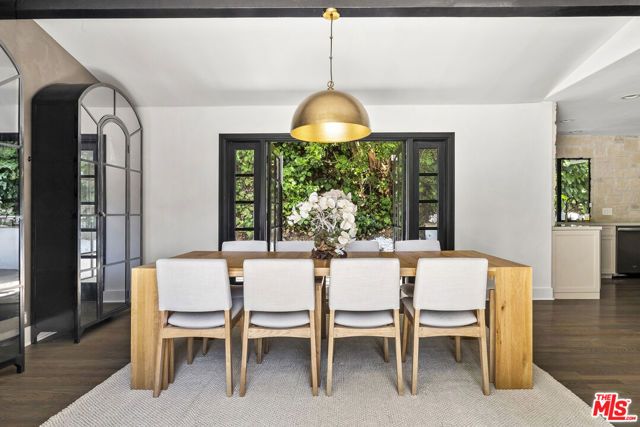 9559 Sherwood Forest Lane, Beverly Hills, CA 90210