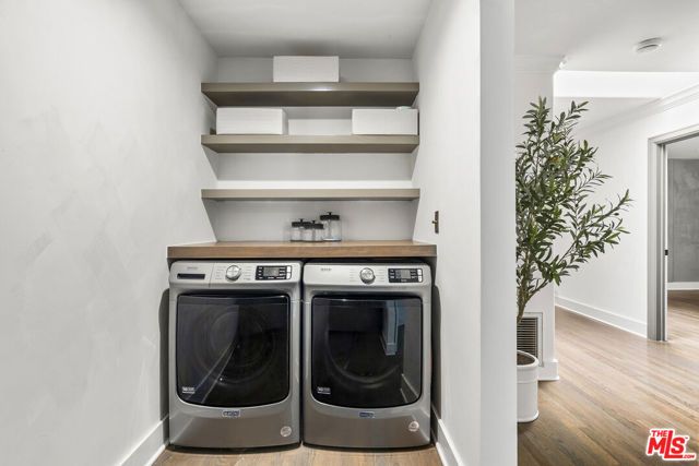 9559 Sherwood Forest Lane, Beverly Hills, CA 90210