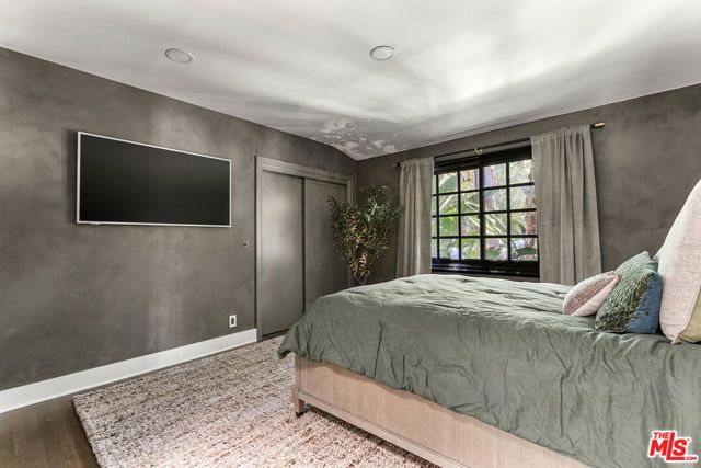 9559 Sherwood Forest Lane, Beverly Hills, CA 90210