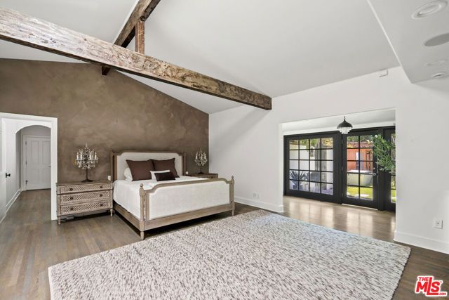 9559 Sherwood Forest Lane, Beverly Hills, CA 90210