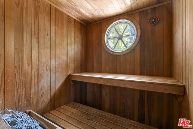 9559 Sherwood Forest Lane, Beverly Hills, CA 90210