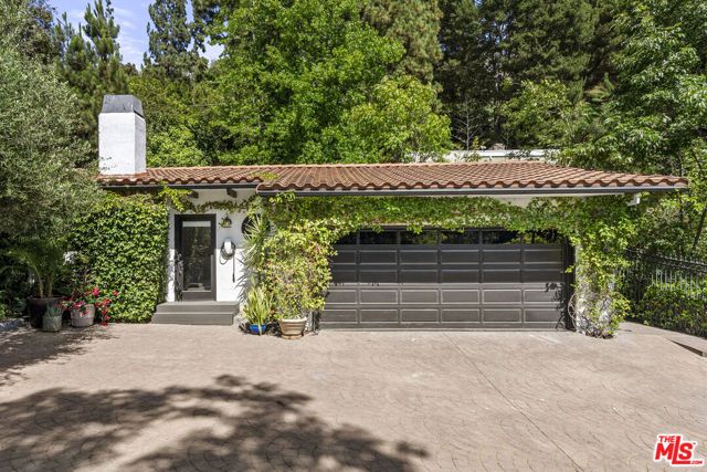 9559 Sherwood Forest Lane, Beverly Hills, CA 90210
