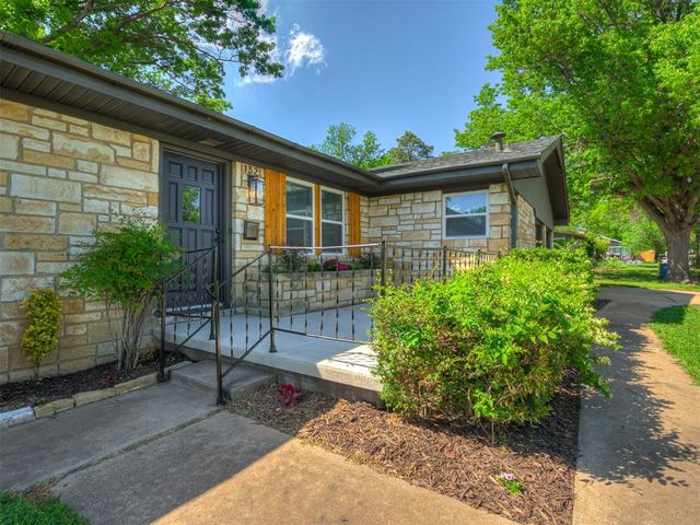 132 S McFarland Street, Stillwater, OK 74074