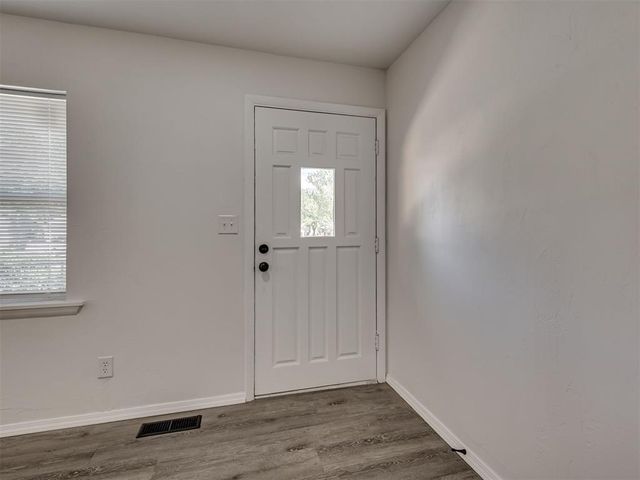 132 S McFarland Street, Stillwater, OK 74074