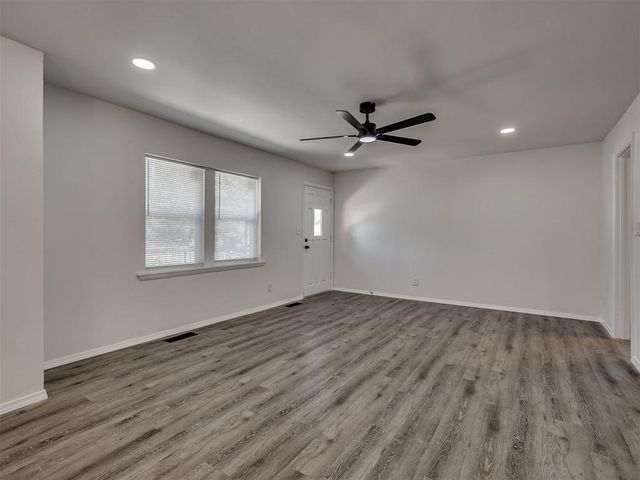 132 S McFarland Street, Stillwater, OK 74074