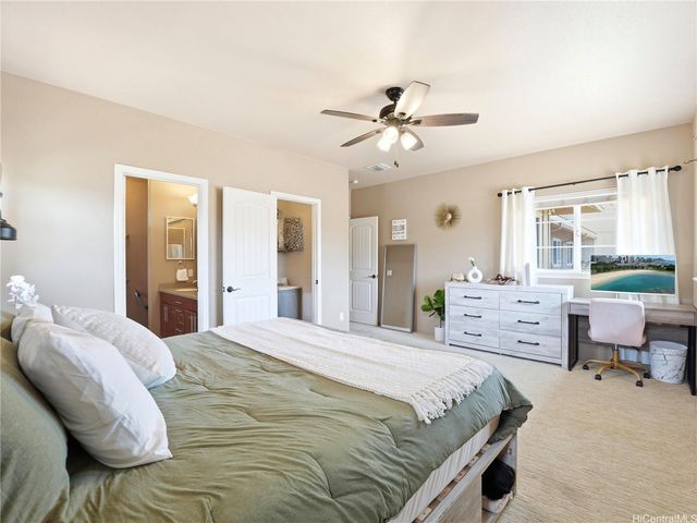 550 Kunehi Street 202, Kapolei, HI 96707