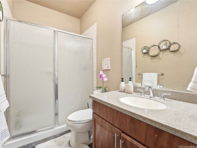 550 Kunehi Street 202, Kapolei, HI 96707
