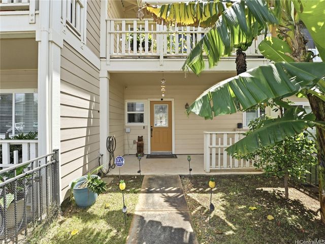 550 Kunehi Street 202, Kapolei, HI 96707