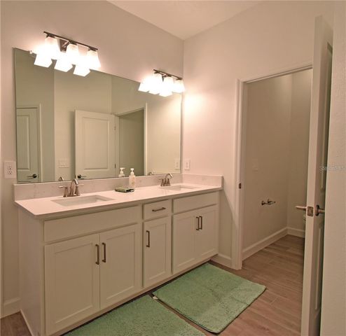 17304 BANDED GOLD LANE, Wimauma, FL 33598