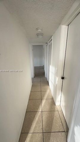 2025 NE 164th St 616, North Miami Beach, FL 33162