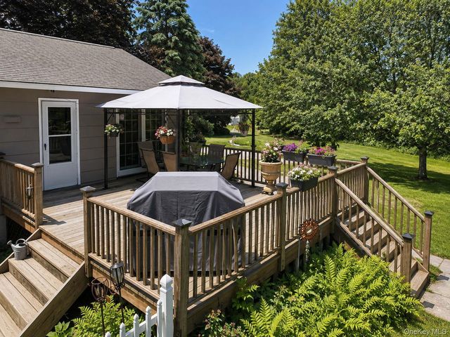 10 James Street, Pine Bush, NY 12566