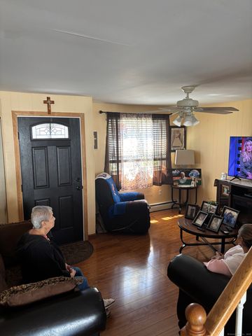 60 Gilmore Street 21, Bridgeport, CT 06608