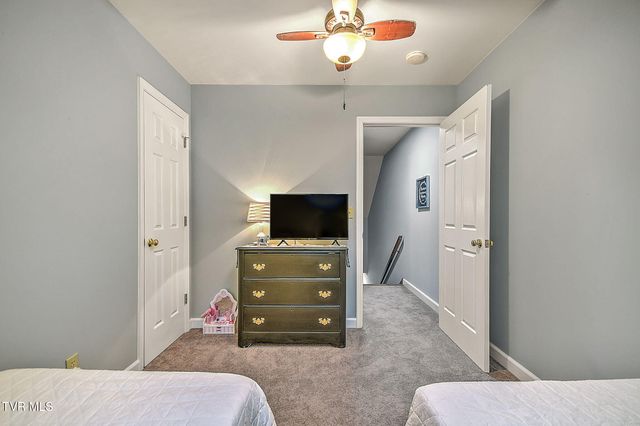 2024 West Manor Court 2024, Kingsport, TN 37660