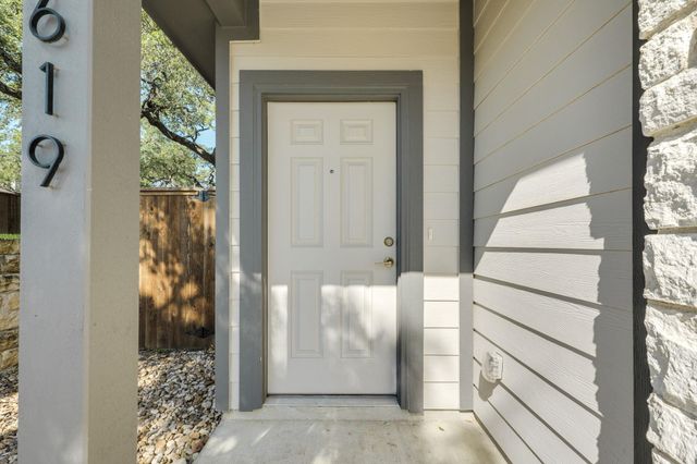 619 Parkline DR, Georgetown, TX 78626