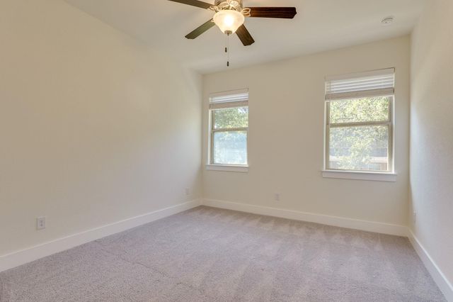 619 Parkline DR, Georgetown, TX 78626