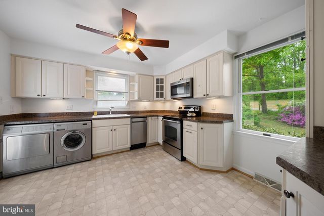 5681 HARDESTY RD, Sunderland, MD 20689