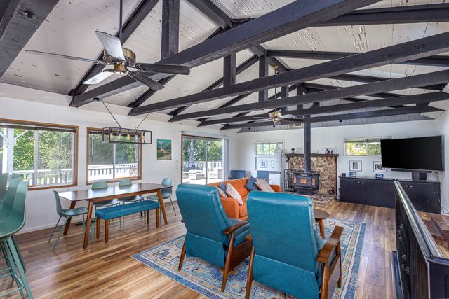 43157 Redstone Lane, Three Rivers, CA 93271