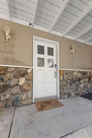 43157 Redstone Lane, Three Rivers, CA 93271