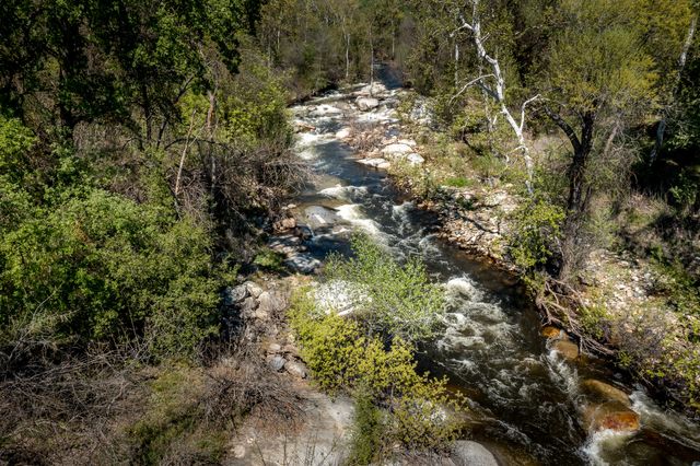 43157 Redstone Lane, Three Rivers, CA 93271