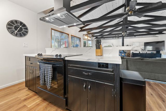 43157 Redstone Lane, Three Rivers, CA 93271