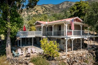 43157 Redstone Lane, Three Rivers, CA 93271