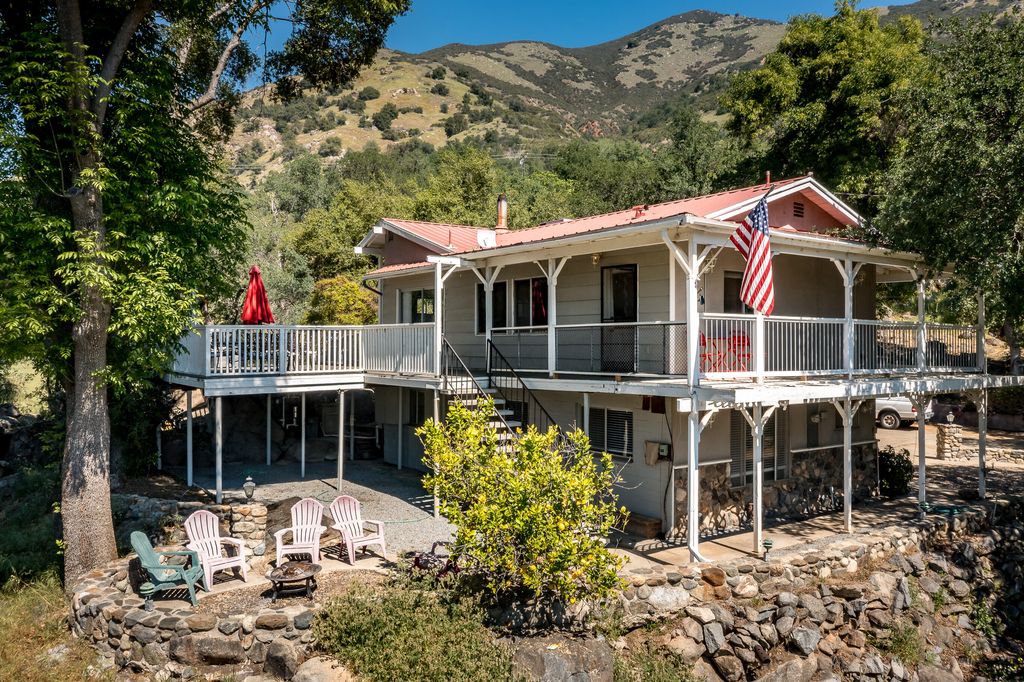 43157 Redstone Lane, Three Rivers, CA 93271