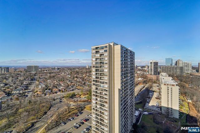 5 Horizon Road 2504, Fort Lee, NJ 07024