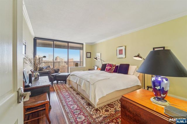 5 Horizon Road 2504, Fort Lee, NJ 07024