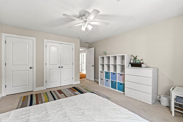 176 Washington St 176, Reading, MA 01867