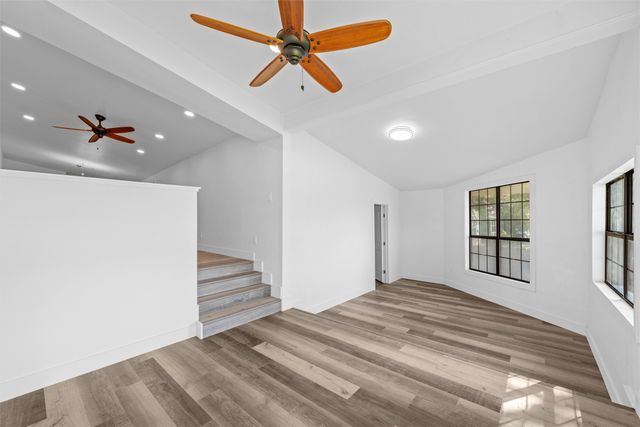 1524 E Avenue B, Temple, TX 76501