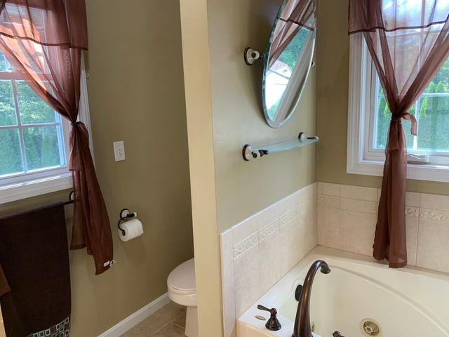 31 Servant Way, Southbridge, MA 01550