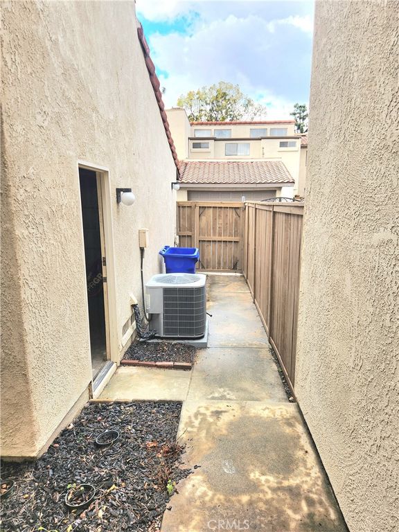 Image 17 of property listing at 9735 El Paseo, Rancho Cucamonga, CA 91730