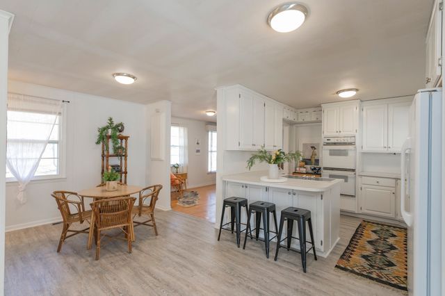 215 Donna Dr, Madison, TN 37115