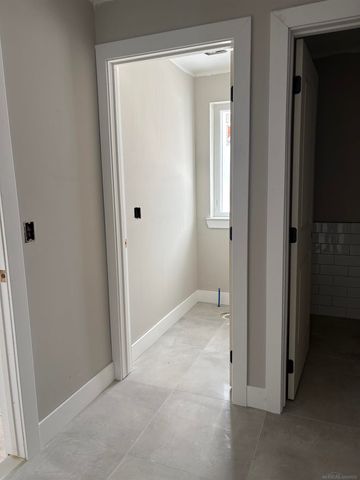 10505 Excalibur Drive, Shelby Twp, MI 48315