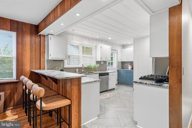 30 HARDING AVE, Cherry Hill, NJ 08002