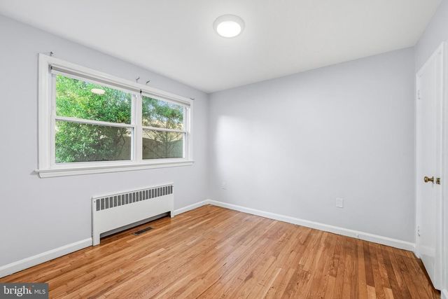 30 HARDING AVE, Cherry Hill, NJ 08002