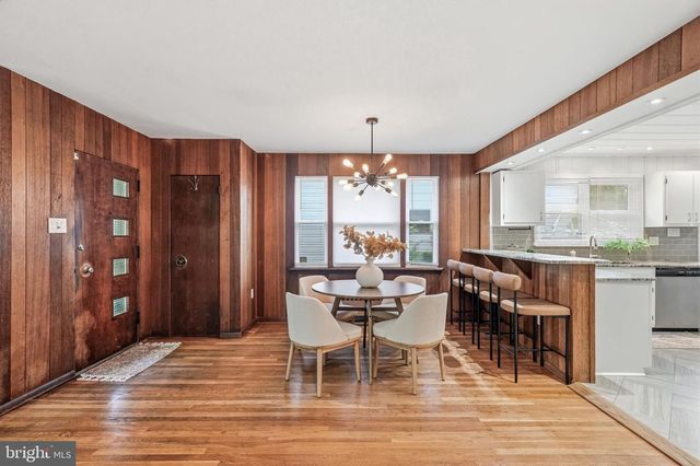 30 HARDING AVE, Cherry Hill, NJ 08002