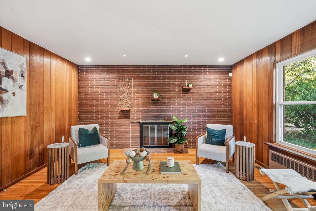 30 HARDING AVE, Cherry Hill, NJ 08002