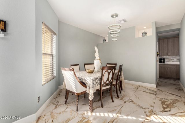 2474 E WESTCHESTER Drive, Chandler, AZ 85249