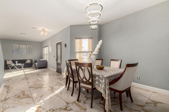 2474 E WESTCHESTER Drive, Chandler, AZ 85249