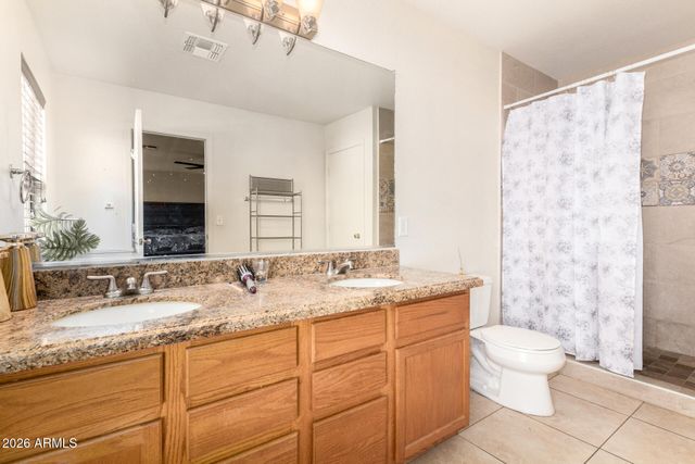 2474 E WESTCHESTER Drive, Chandler, AZ 85249