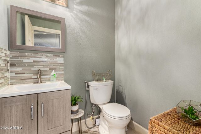 2474 E WESTCHESTER Drive, Chandler, AZ 85249