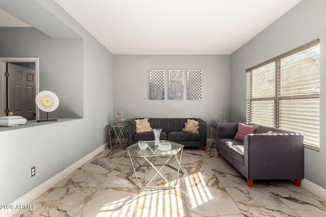 2474 E WESTCHESTER Drive, Chandler, AZ 85249