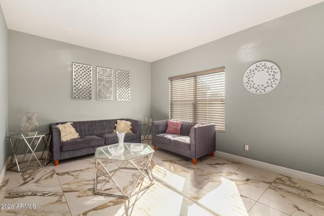 2474 E WESTCHESTER Drive, Chandler, AZ 85249